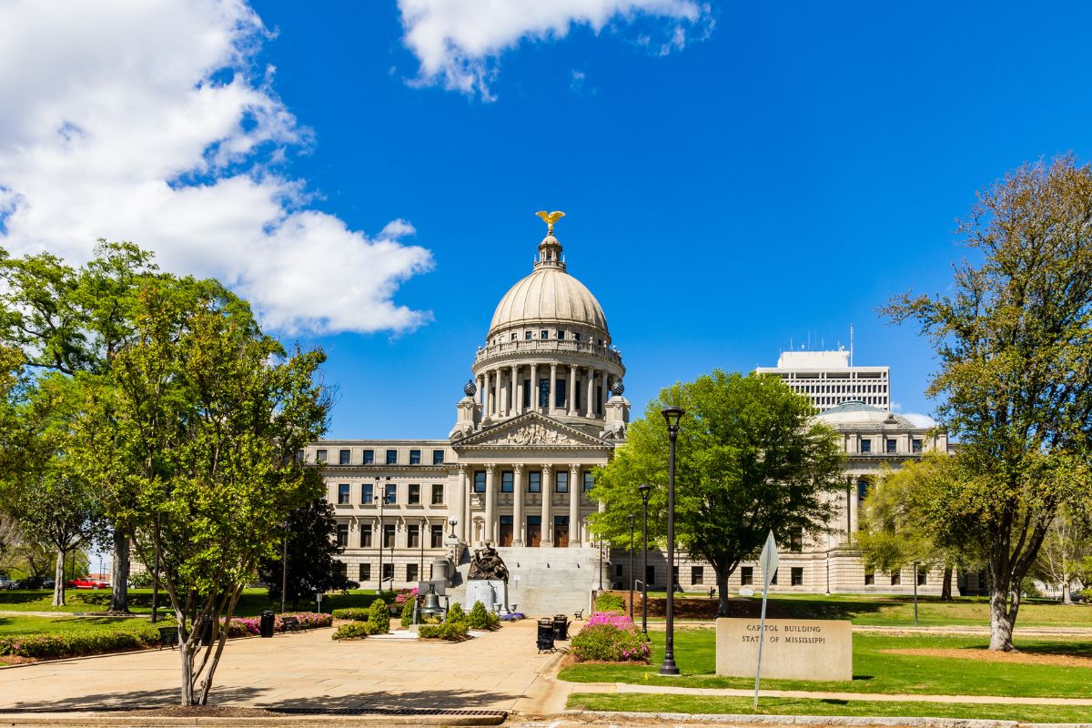 The Capitol Building, Jackson Mississippi on a sunny day