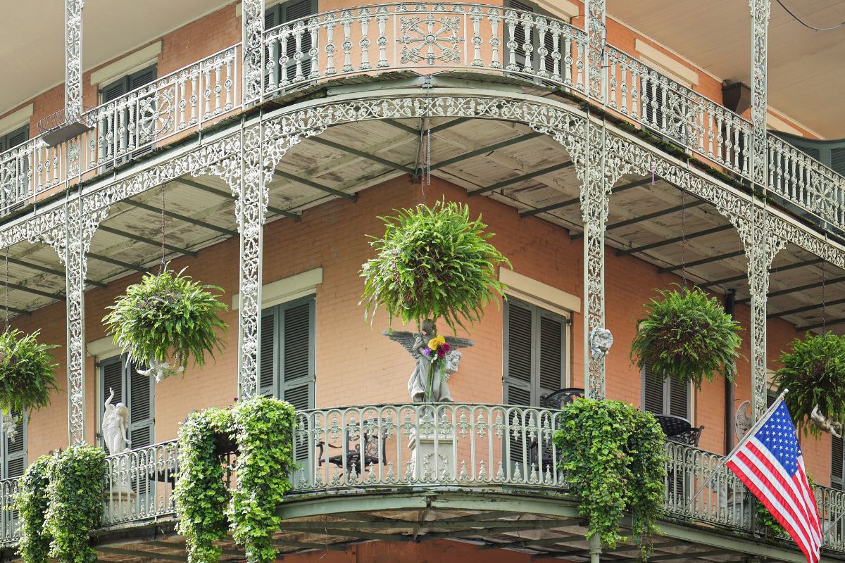 An ornate building in New Orleans French Quarter